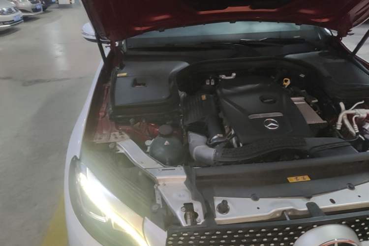 Used Mercedes-Benz GLC 2016 GLC 200 4MATIC Engine Bay Right