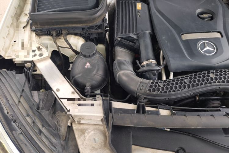 Used Mercedes-Benz GLC 2016 GLC 260 4MATIC Dynamic Edition Engine Bay Right
