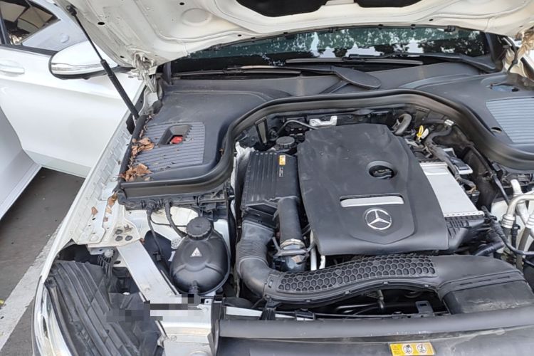 Used Mercedes-Benz GLC 2016 GLC 300 4MATIC Dynamic Model Engine Bay Right
