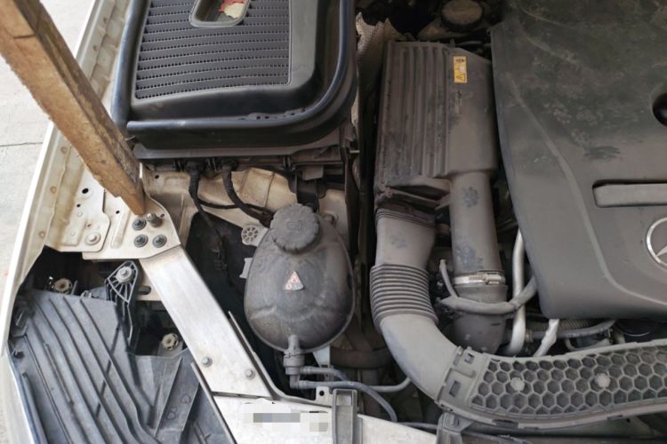 Used Mercedes-Benz GLC 2016 GLC 260 4MATIC Dynamic Edition Engine Bay Right