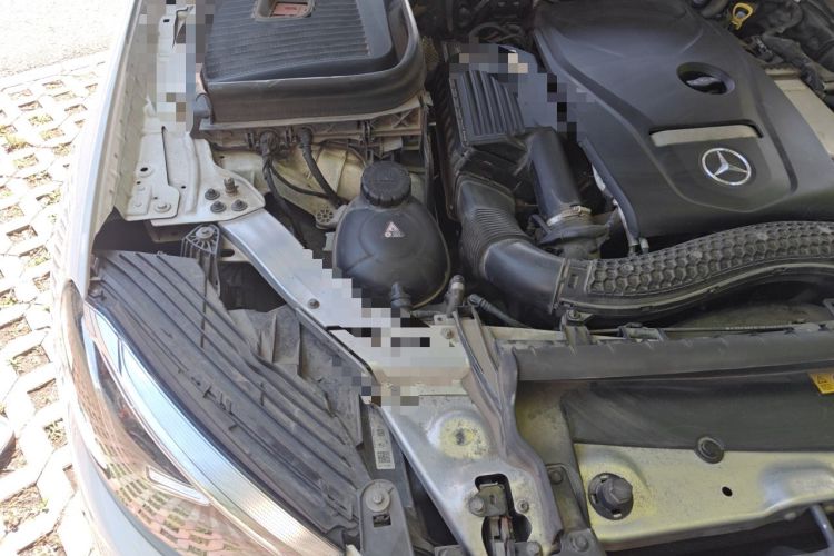Used Mercedes-Benz GLC 2016 GLC 200 4MATIC Engine Bay Right