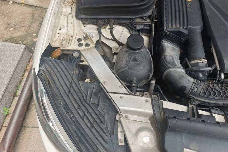 Used Mercedes-Benz GLC 2016 GLC 200 4MATIC Engine Bay Right