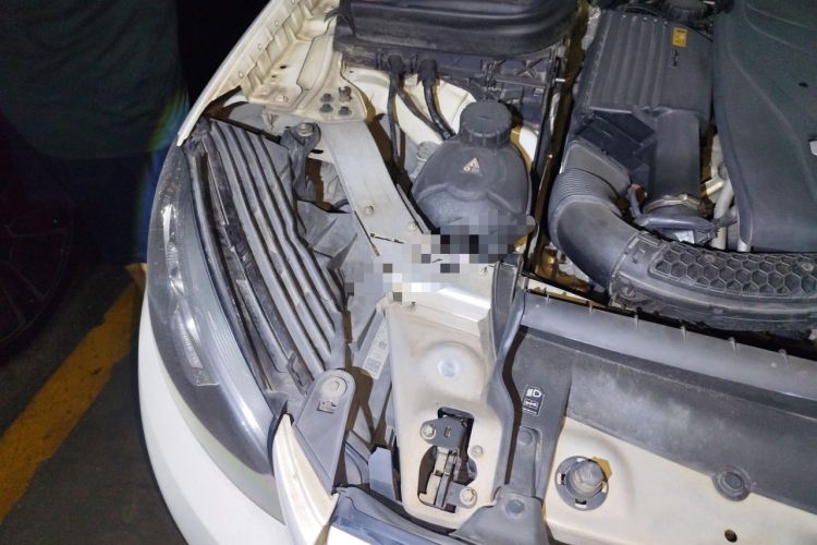 Used Mercedes-Benz GLC 2016 GLC 300 4MATIC Dynamic Model Engine Bay Right
