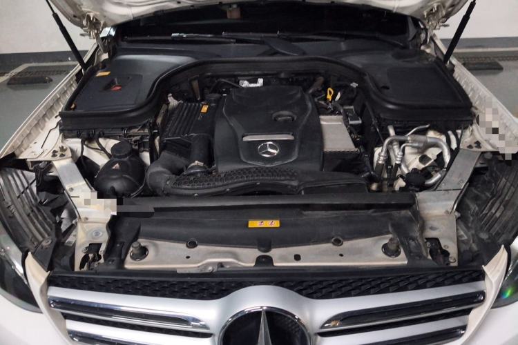 Used Mercedes-Benz GLC 2016 GLC 260 4MATIC Luxury Model Engine Bay