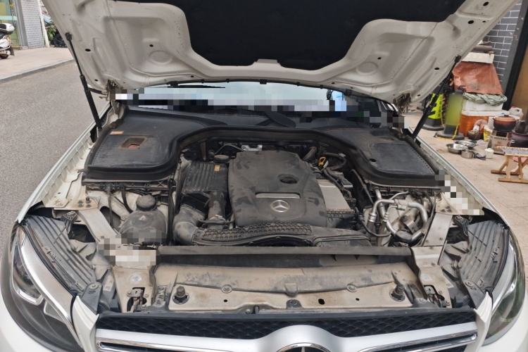 Used Mercedes-Benz GLC 2016 GLC 260 4MATIC Dynamic Edition Engine Bay