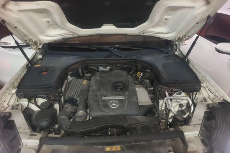 Used Mercedes-Benz GLC 2016 GLC 260 4MATIC Luxury Model Engine Bay