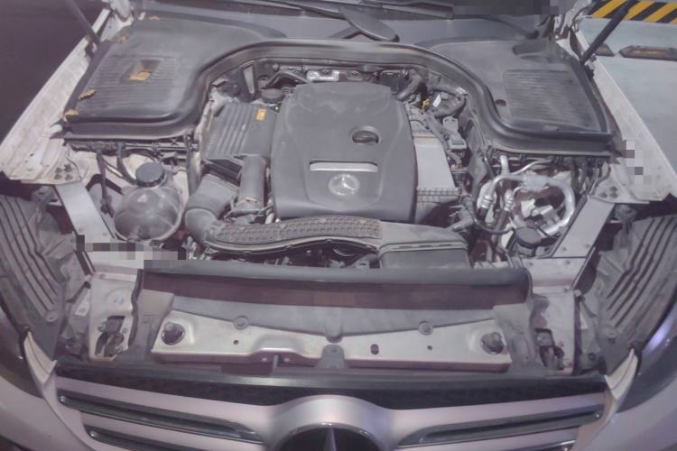 Used Mercedes-Benz GLC 2016 GLC 260 4MATIC Dynamic Edition Engine Bay