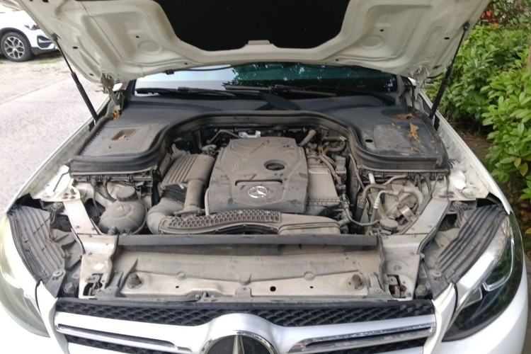 Used Mercedes-Benz GLC 2016 GLC 260 4MATIC Dynamic Edition Engine Bay