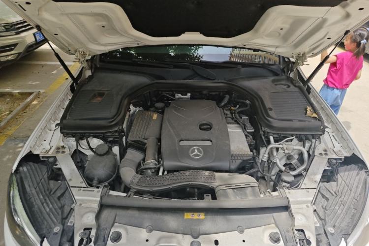 Used Mercedes-Benz GLC 2016 GLC 260 4MATIC Dynamic Edition Engine Bay