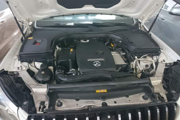 Used Mercedes-Benz GLC 2016 GLC 200 4MATIC Engine Bay