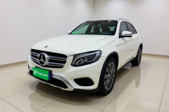 Used Mercedes-Benz GLC 2016 GLC 260 4MATIC Luxury Model