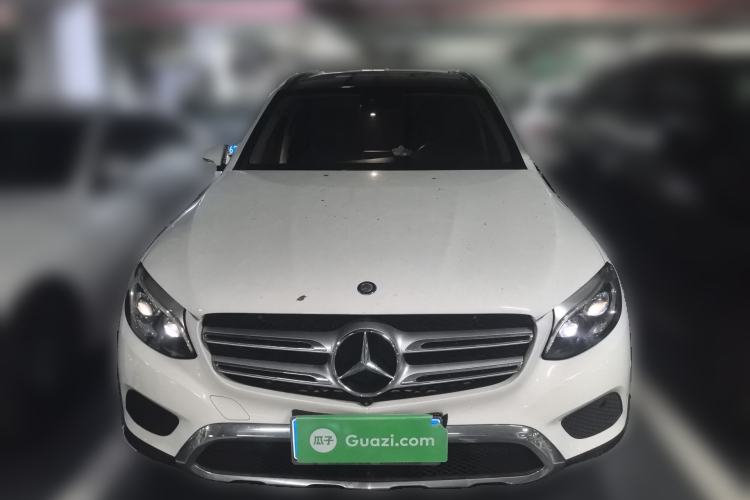 Used Mercedes-Benz GLC 2016 GLC 300 4MATIC Dynamic Model Exterior 1