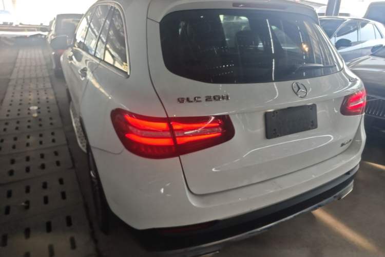 Used Mercedes-Benz GLC 2016 GLC 200 4MATIC Exterior 2