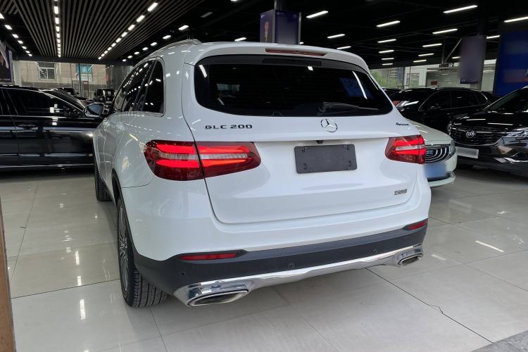 Used Mercedes-Benz GLC 2016 GLC 200 4MATIC Exterior 3