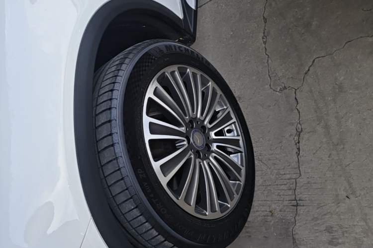 Used Mercedes-Benz GLC 2016 GLC 200 4MATIC Exterior 4