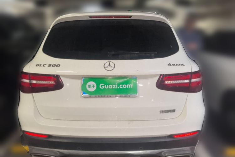 Used Mercedes-Benz GLC 2016 GLC 300 4MATIC Dynamic Model Exterior 4