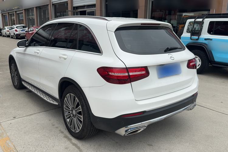 Used Mercedes-Benz GLC 2016 GLC 200 4MATIC Exterior 5