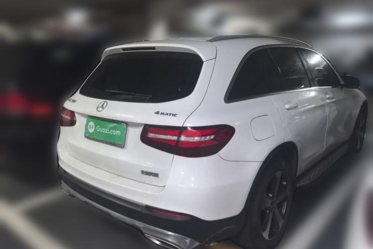 Used Mercedes-Benz GLC 2016 GLC 300 4MATIC Dynamic Model Exterior 5