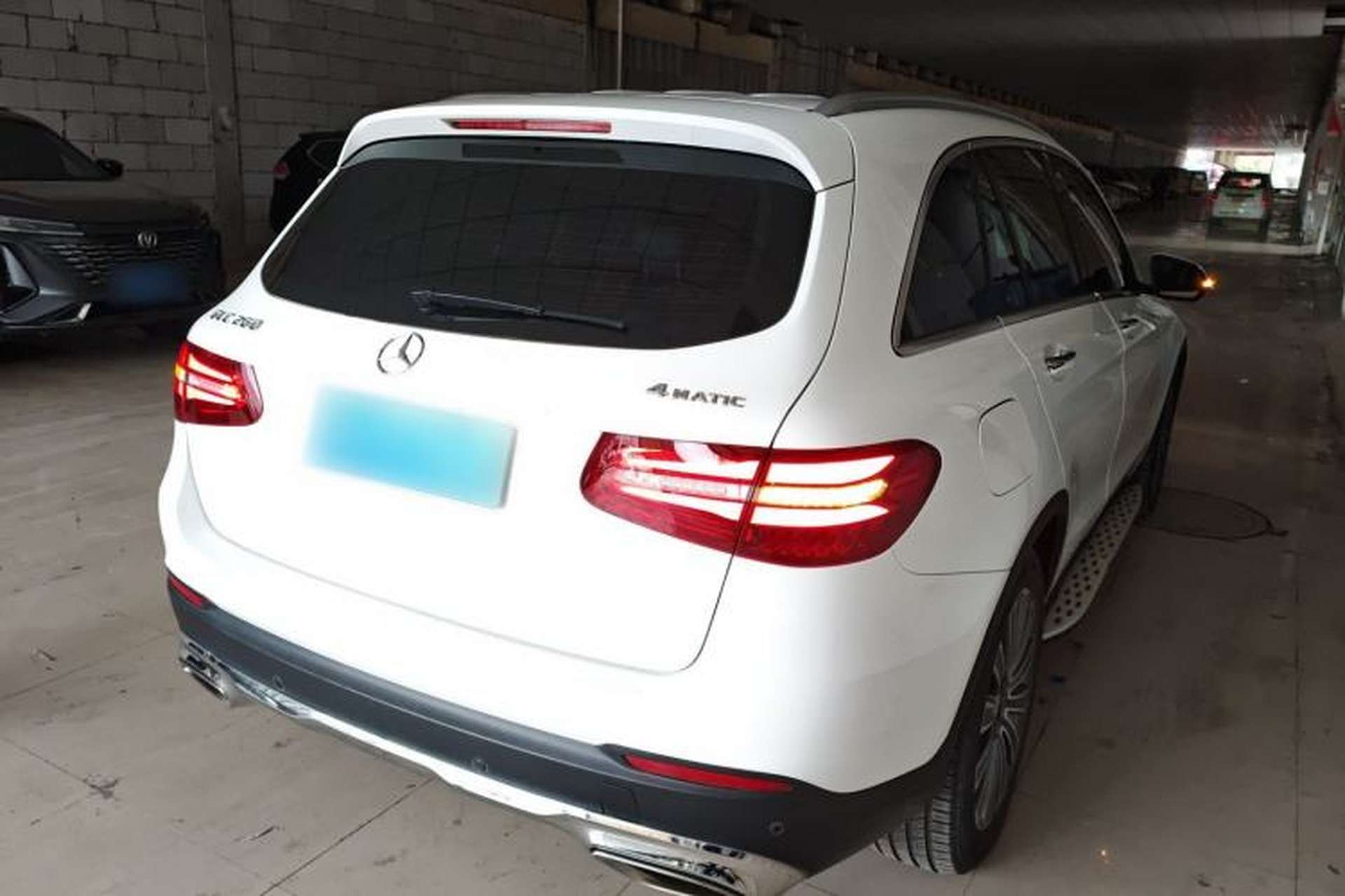 Used Mercedes-Benz GLC 2016 GLC 260 4MATIC Dynamic Edition Exterior 5