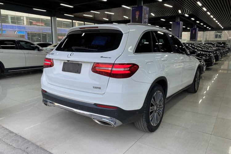 Used Mercedes-Benz GLC 2016 GLC 200 4MATIC Exterior 5