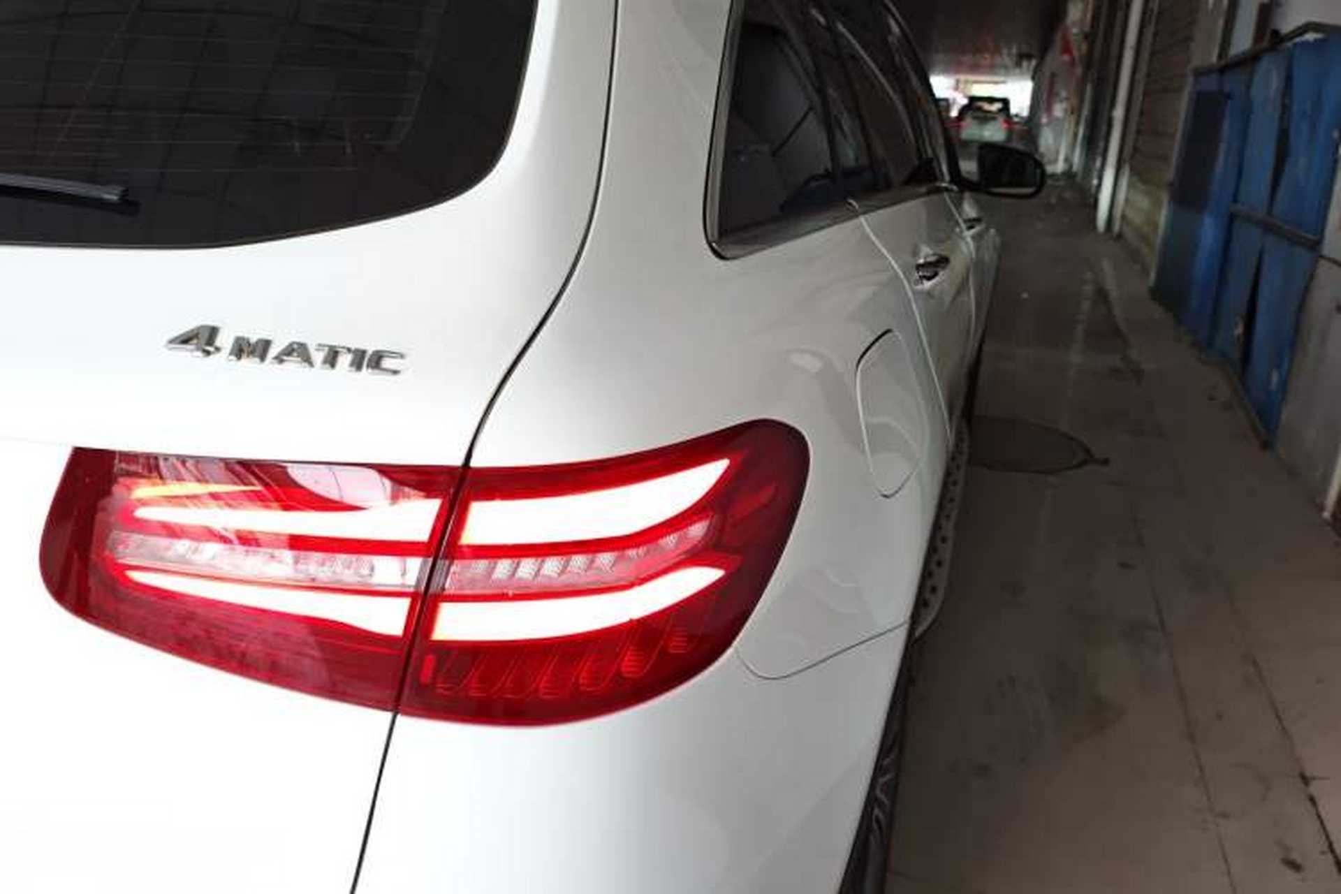 Used Mercedes-Benz GLC 2016 GLC 260 4MATIC Dynamic Edition Exterior 6