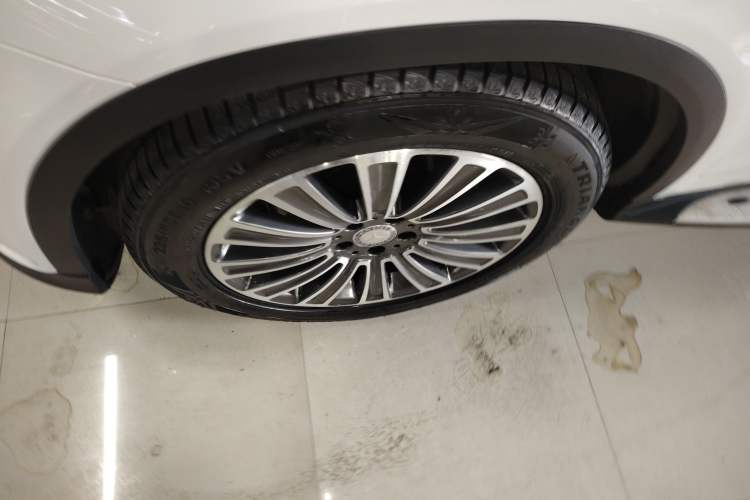 Used Mercedes-Benz GLC 2016 GLC 200 4MATIC Exterior 7