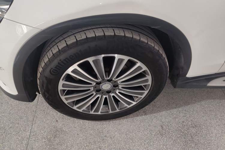Used Mercedes-Benz GLC 2016 GLC 200 4MATIC Exterior 7
