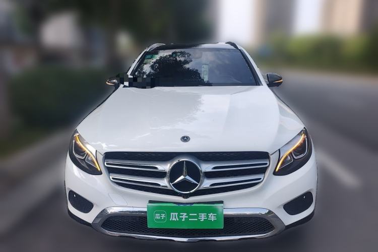 Used Mercedes-Benz GLC 2016 GLC 260 4MATIC Luxury Model Front