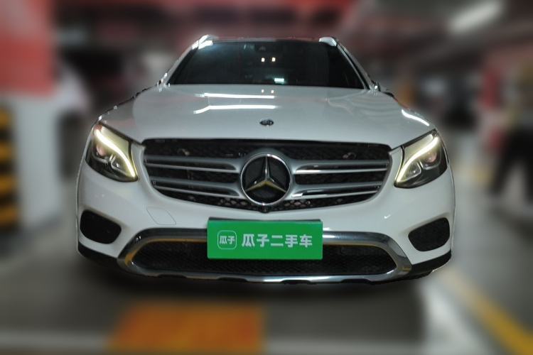 Used Mercedes-Benz GLC 2016 GLC 260 4MATIC Luxury Model Front