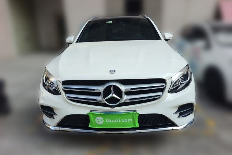 Used Mercedes-Benz GLC 2016 GLC 260 4MATIC Luxury Model Front