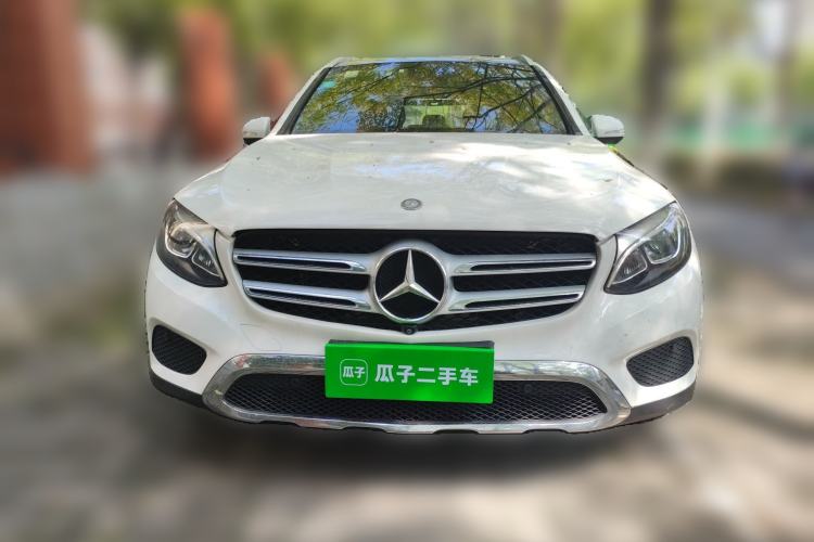 Used Mercedes-Benz GLC 2016 GLC 260 4MATIC Luxury Model Front