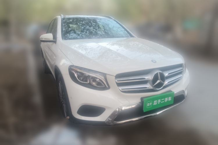 Used Mercedes-Benz GLC 2016 GLC 200 4MATIC Front Right 45 Deg