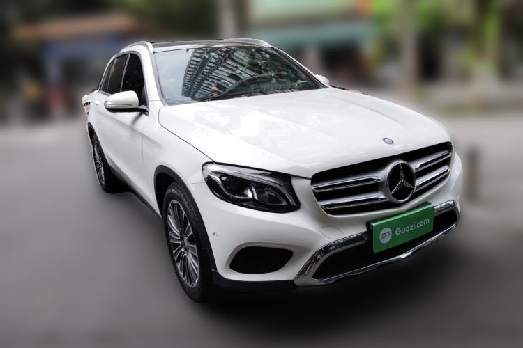 Used Mercedes-Benz GLC 2016 GLC 200 4MATIC Front Right 45 Deg