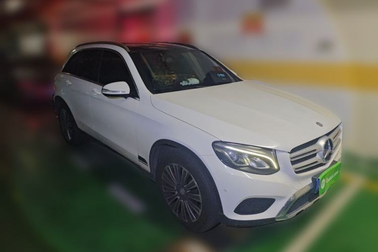 Used Mercedes-Benz GLC 2016 GLC 200 4MATIC Front Right 45 Deg