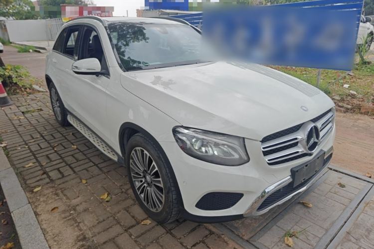 Used Mercedes-Benz GLC 2016 GLC 200 4MATIC Front Right 45 Deg