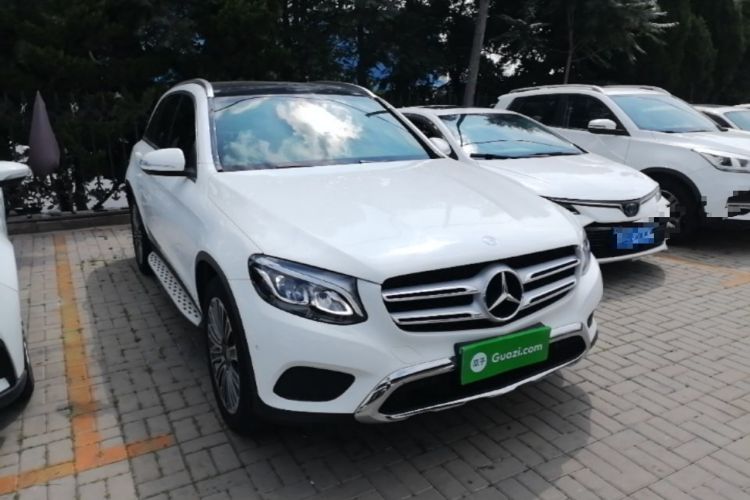 Used Mercedes-Benz GLC 2016 GLC 200 4MATIC Front Right 45 Deg