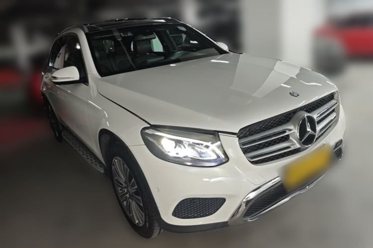 Used Mercedes-Benz GLC 2016 GLC 200 4MATIC Front Right 45 Deg