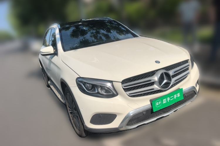 Used Mercedes-Benz GLC 2016 GLC 200 4MATIC Front Right 45 Deg