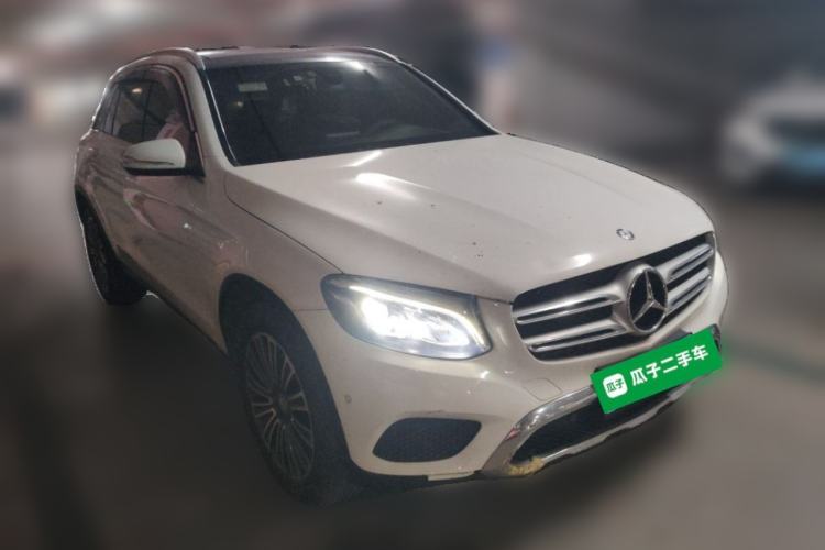 Used Mercedes-Benz GLC 2016 GLC 200 4MATIC Front Right 45 Deg