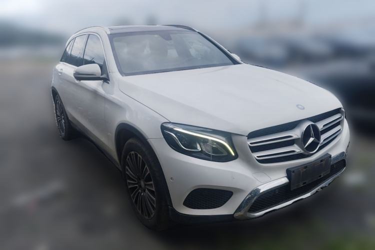 Used Mercedes-Benz GLC 2016 GLC 200 4MATIC Front Right 45 Deg