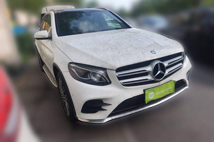 Used Mercedes-Benz GLC 2016 GLC 260 4MATIC Dynamic Edition Front Right 45 Deg
