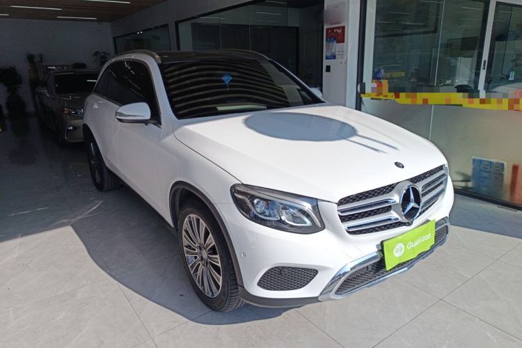 Used Mercedes-Benz GLC 2016 GLC 200 4MATIC Front Right 45 Deg