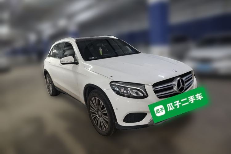 Used Mercedes-Benz GLC 2016 GLC 200 4MATIC Front Right 45 Deg