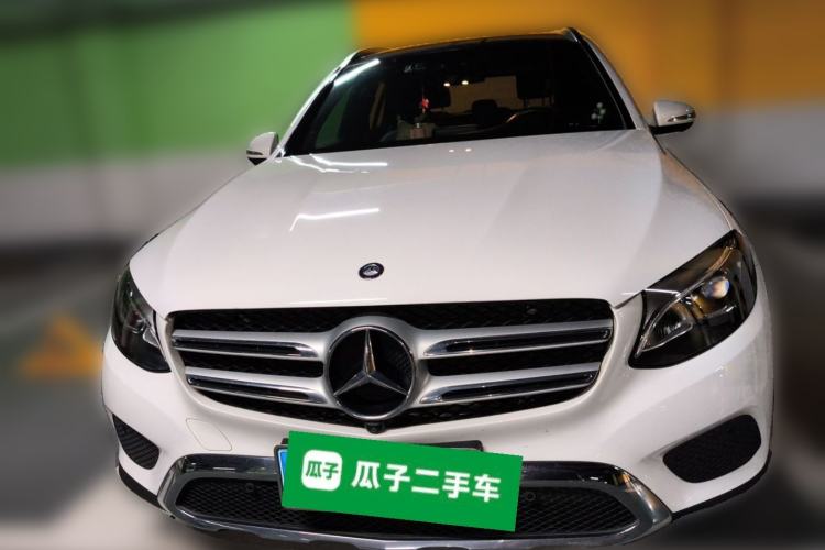Used Mercedes-Benz GLC 2016 GLC 260 4MATIC Luxury Model Front