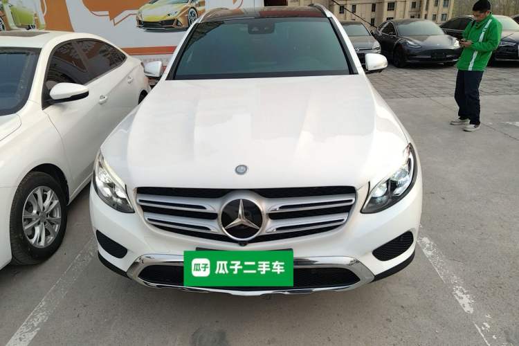Used Mercedes-Benz GLC 2016 GLC 300 4MATIC Luxury Model Front