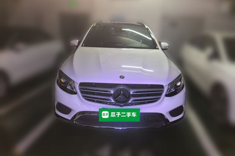 Used Mercedes-Benz GLC 2016 GLC 260 4MATIC Luxury Model Front