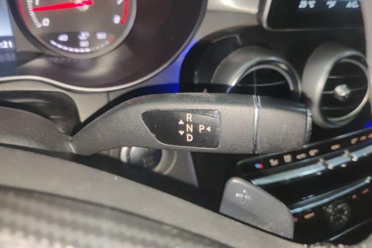 Used Mercedes-Benz GLC 2016 GLC 200 4MATIC Gear Lever