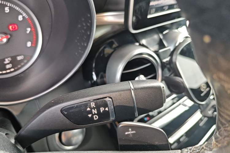 Used Mercedes-Benz GLC 2016 GLC 200 4MATIC Gear Lever