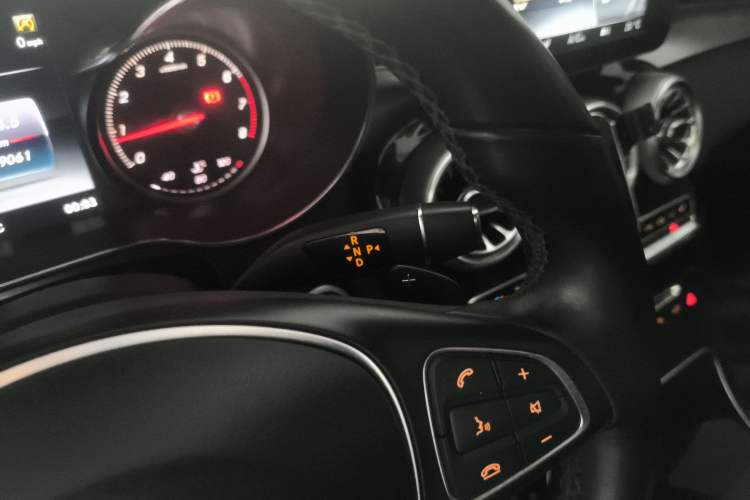 Used Mercedes-Benz GLC 2016 GLC 200 4MATIC Gear Lever