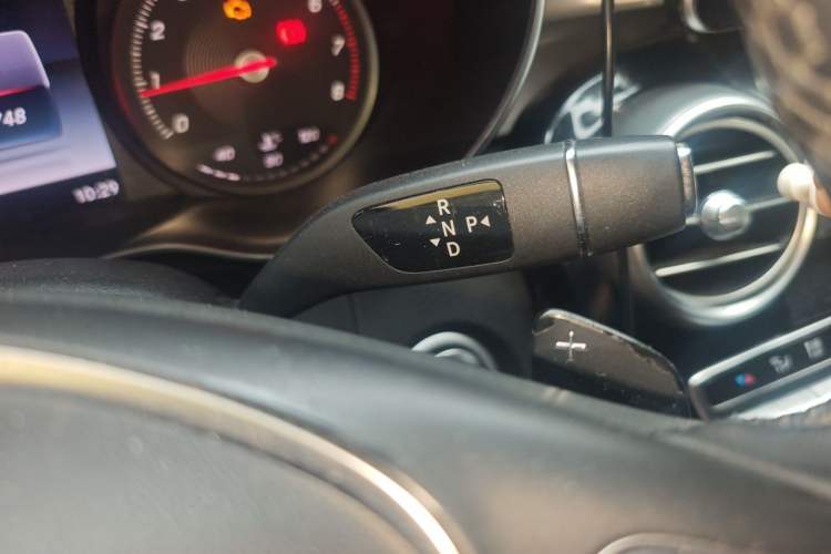 Used Mercedes-Benz GLC 2016 GLC 200 4MATIC Gear Lever